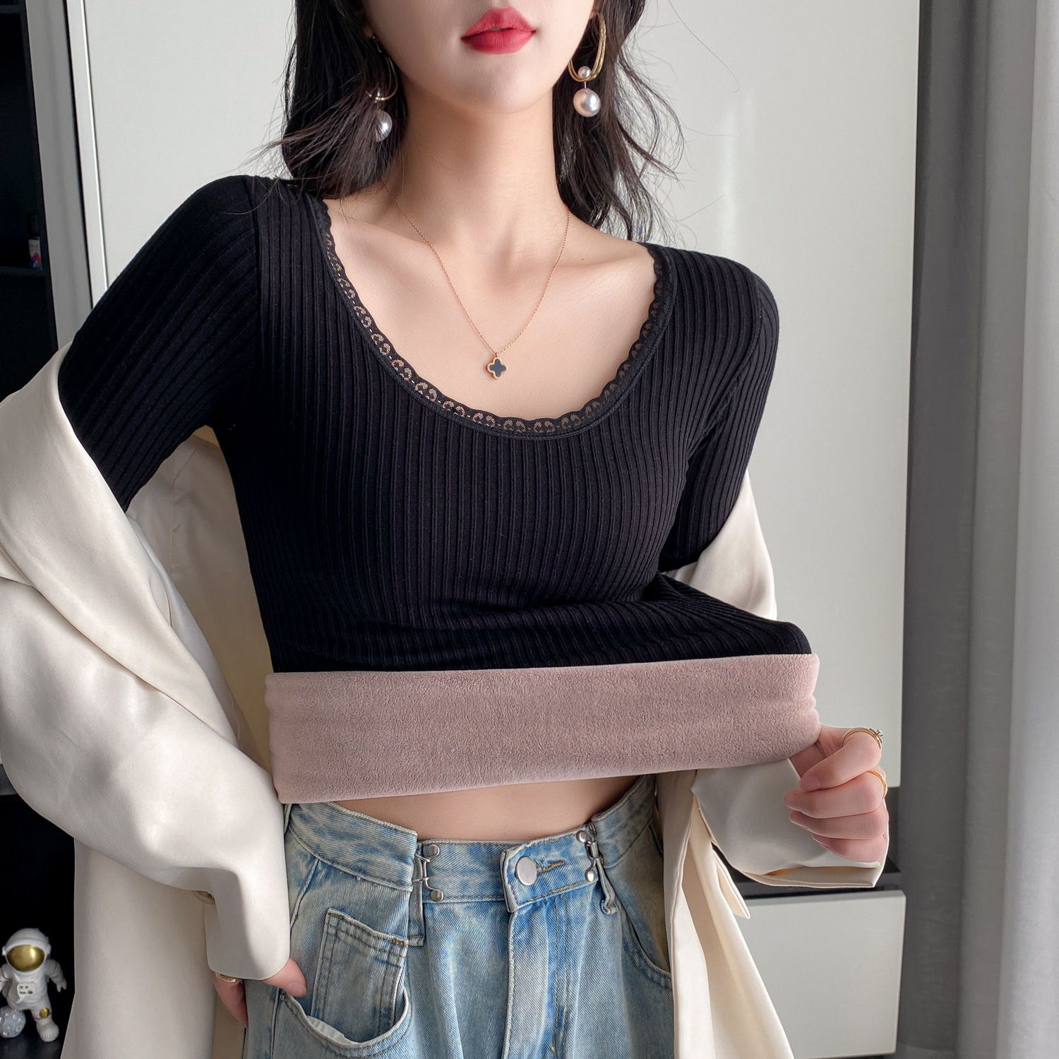 Lamb Wool Warm Top Women's Winter New Fleece-lined Thickened Inner Autumn Clothes Stretch Slim-fit Base Shirt Top Trendy