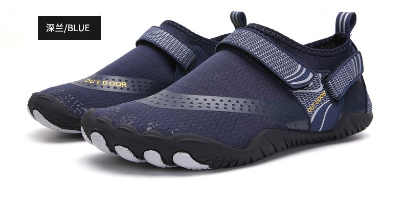 Picture of Children's Beach Shoes Quick-drying Anti-cutting Wading Shoes Anti-slip Swimming Snorkeling Shoes Parent-child Outdoor Tracing Shoes