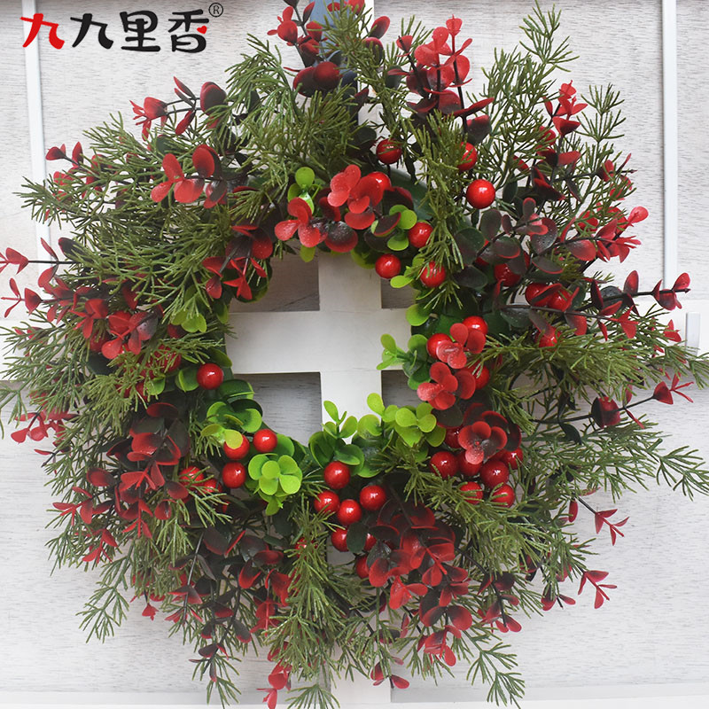 Cross-border American Christmas Decoration Eucalyptus Wreath Simulation Red Fruit Eucalyptus Leaves Door Hanger Window Props Decoration