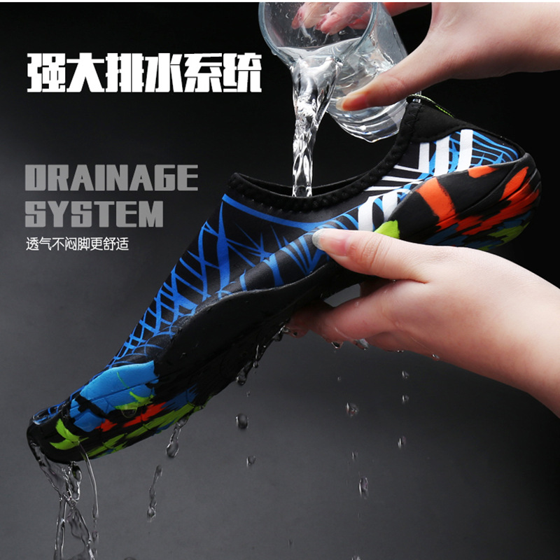 Picture of Wholesale Outdoor Breathable Beach Shoes for Couples, Snorkeling and Wading Shoes, Non-Slip Lightweight River Tracing Shoes, Quick-Drying Men's Water Shoes