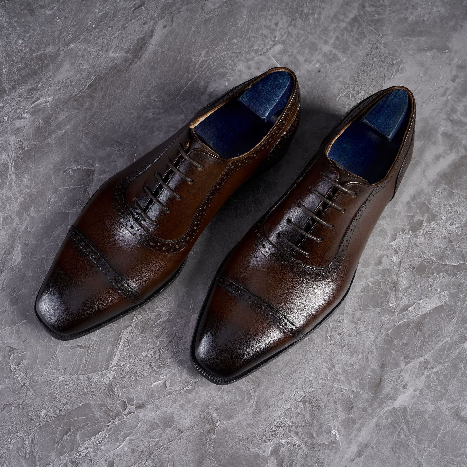 New Genuine Leather Triple Joint Men's Business Formal Leather Shoes Carved Square Toe Brogue Handmade Oxford Shoes