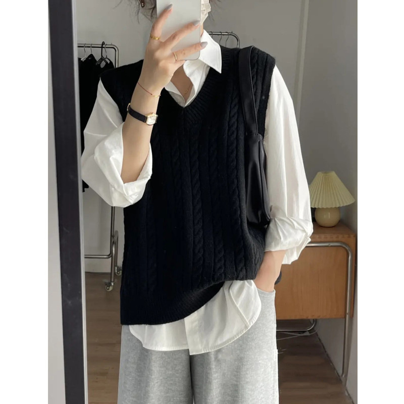 Picture of 2024 Spring and Autumn New V-Neck Twist Women's Knitted Vest Stacked with Sweater Vest Waistcoat Fashionable Top