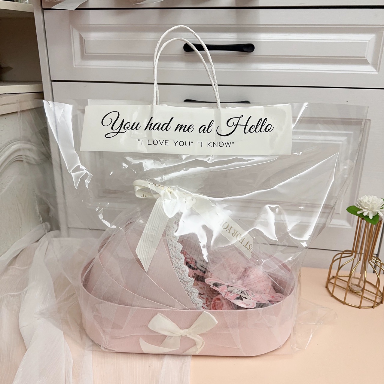 Creative Baby Cradle Flower Box Personalized Flowers bouquet Soap Gift Box Accompanying Gift for Newborn Baby Moon Gift Bag