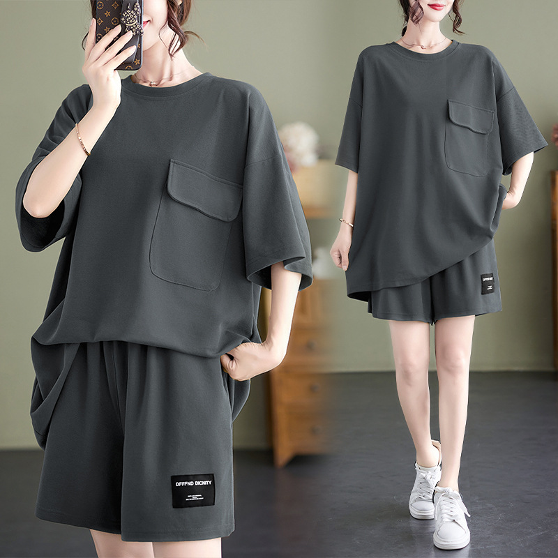 Picture of 2023 Summer European Style Pocket Design Casual Suit Women's Loose Slimming Fashionable Loose Short-sleeved Shorts Two-piece Set