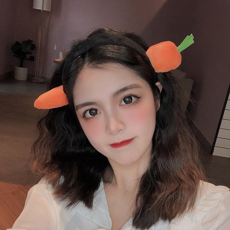 Picture of Special Headband for Face Washing for Women 2025 New Autumn and Winter Cute Bear Headband Hairband Hairpin Hair Accessory Plush Headwear