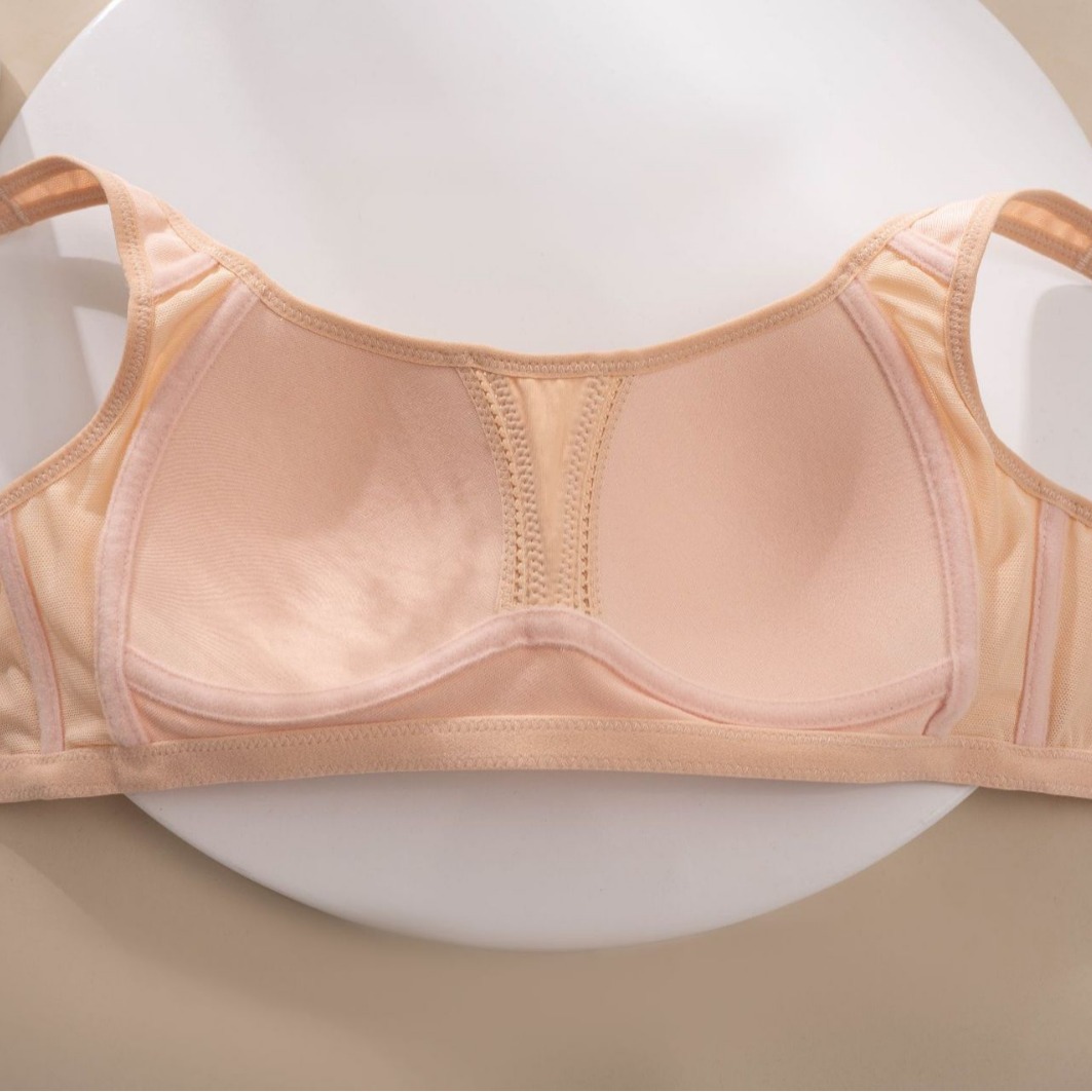 Picture of Ladieswear's Intimates, Middle-Aged and Elderly Cotton-Free Bra, Elderly Large Size Bra, Thin Vest-Style Sports Bra for Women