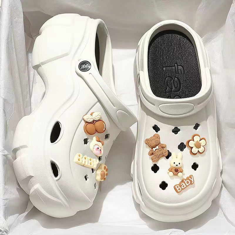 Picture of Baotou EVA hole shoes in 2025 new fashion and versatility student comfortable and casual two-wear non-slip slippers for women's summer