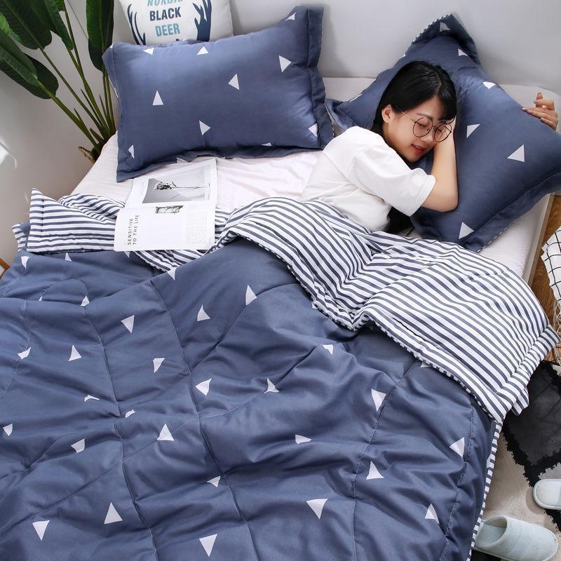 [50% off Big Sale] Summer Cooling Quilt Air Conditioning Quilt Thin Quilt Children Can Be Machine Washed Single or Double Plaid and Breathable
