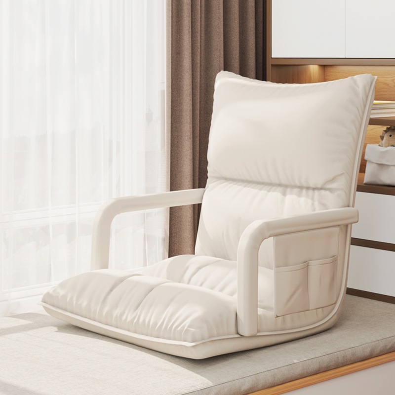 bay window sitting with integrated cushions, bed backrests, chairs, lounge chairs, student dormitory tatami bedrooms, single folding chairs