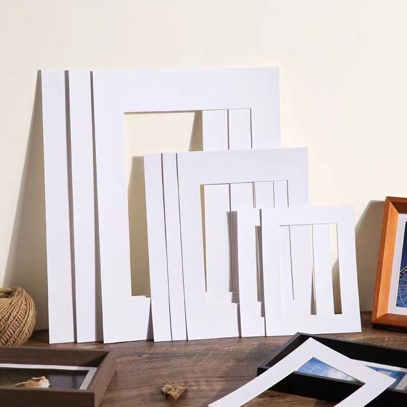 Picture of Wall-mounted photo frame lined with picture frame cardboard mounting paper mounting photo gouache painting sketch calligraphy and painting mounting frame