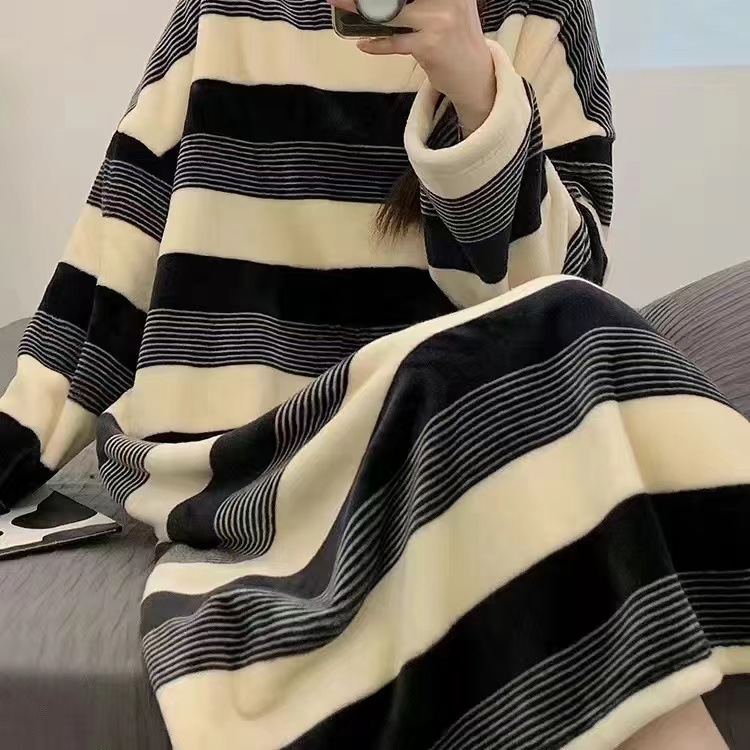 Nightdress Women's New Long Sleeve Flannel Autumn and Winter Nightdress Thickened Cartoon Loose Student Women's Casual Home Clothes