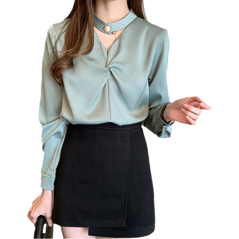 2024 New Spring shirt women's long-sleeved design fashionable niche top versatile temperament bottoming shirt Women