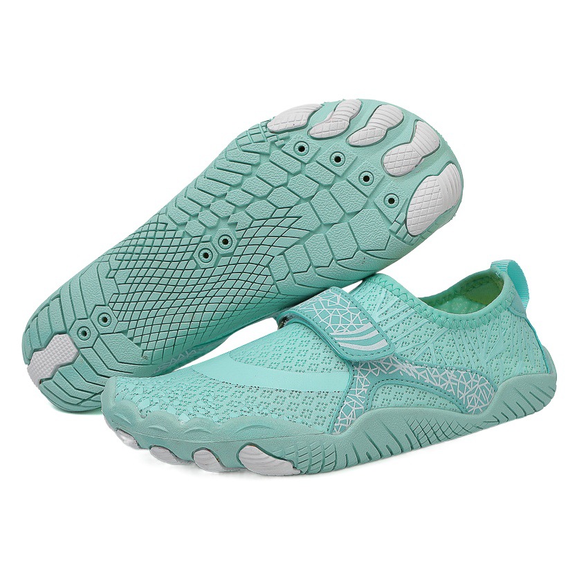 Wholesale adult beach snorkeling shoes diving shoes male couple wading swimming shoes red upstream foot soft bottom skin sticking shoes female