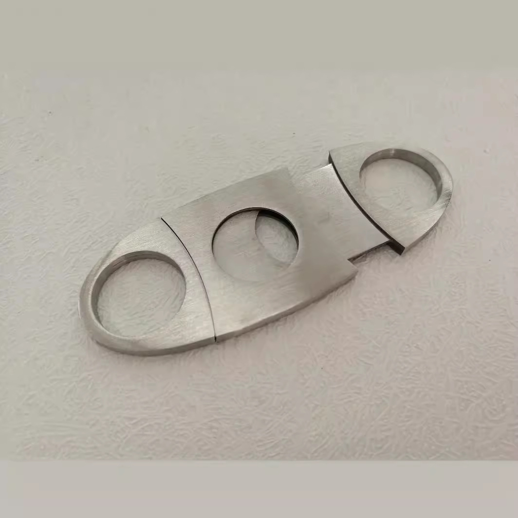 Picture of Metal Cigar Cutter 1112 #   Round Head Stainless Steel Cigar Cutter Cigar Cutter Cigar Tool Opp Bag