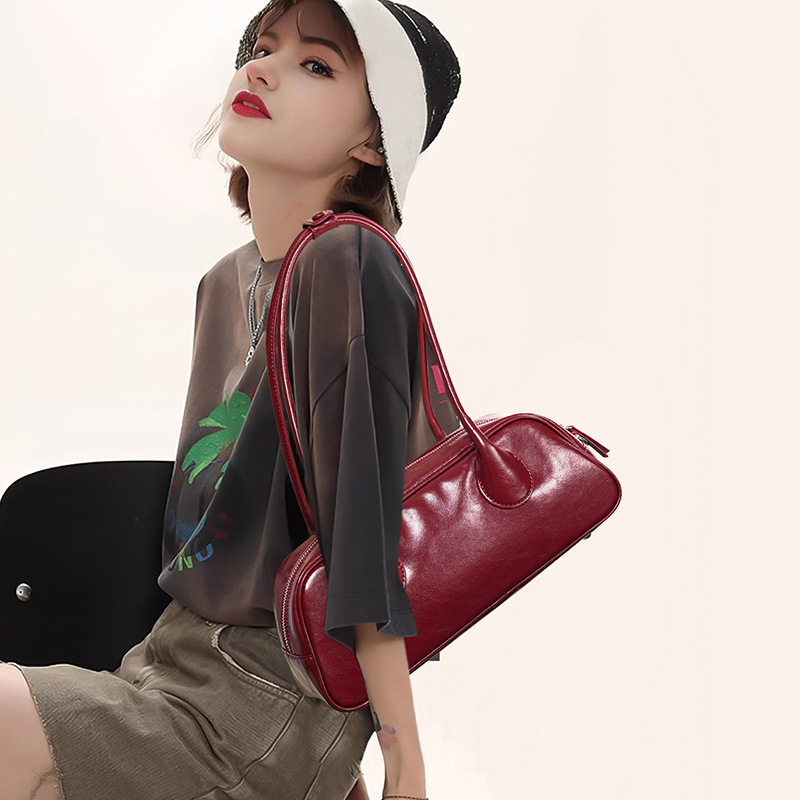 Bag Women's New Niche Fashionable Genuine Leather Bowling Underarm Shoulder Bag Cowhide Large Capacity Portable Baguette Bag