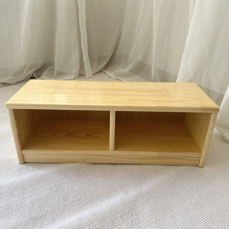 Picture of Manufacturer Supplies Kindergarten Cup Holder Solid Wood Cup Holder Children's Water Cup Holder Storage Rack with Door Wall Hanging