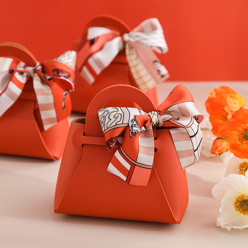 Candy Box Leather Empty Box Gift Box Packaging Creative Wedding Gift Candy Bag Portable Integrated Candy Box