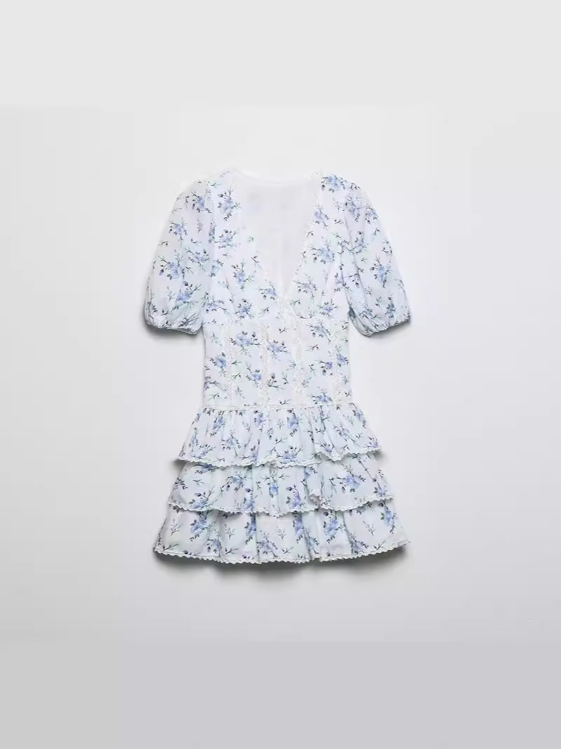 Picture of Cross-Border Wholesale 2024 Summer New Sweet V Neck Printed Cake Skirt Small Fresh Lace Splicing Dress for Women