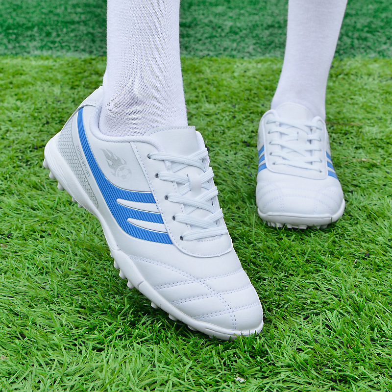 Picture of Professional children's football shoes training shoes boys and girls special football shoes for primary and secondary school students broken nails ag football equipment