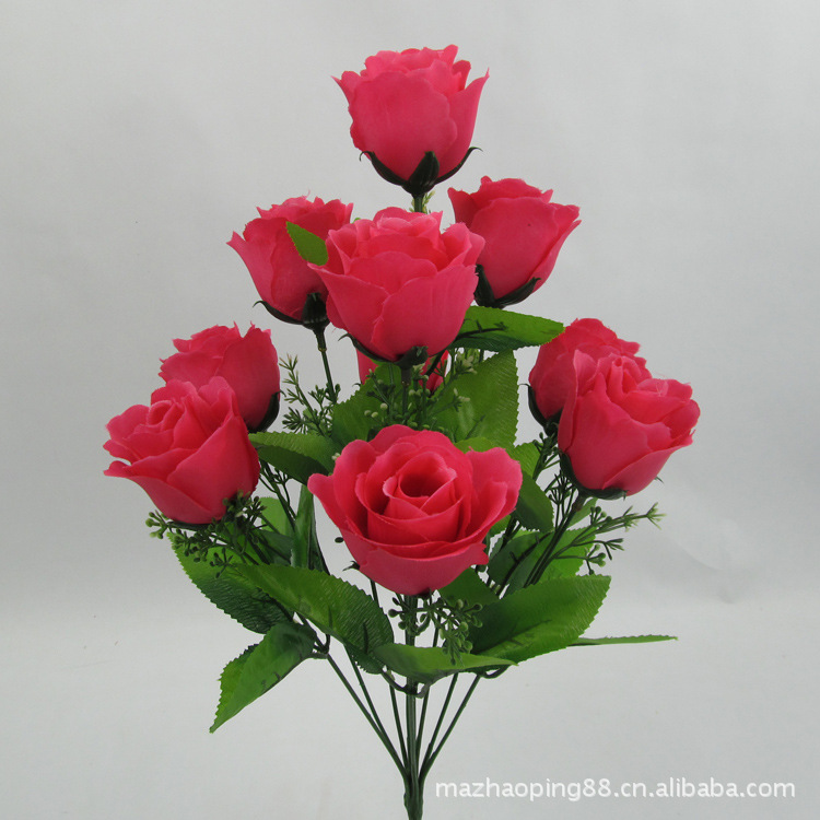 Picture of Photography Artificial Flower Manufacturer Wholesale Artificial Rose Artificial Flower Holiday Wedding Flower Arrangement 10 Peacock Rose Silk Bouquet