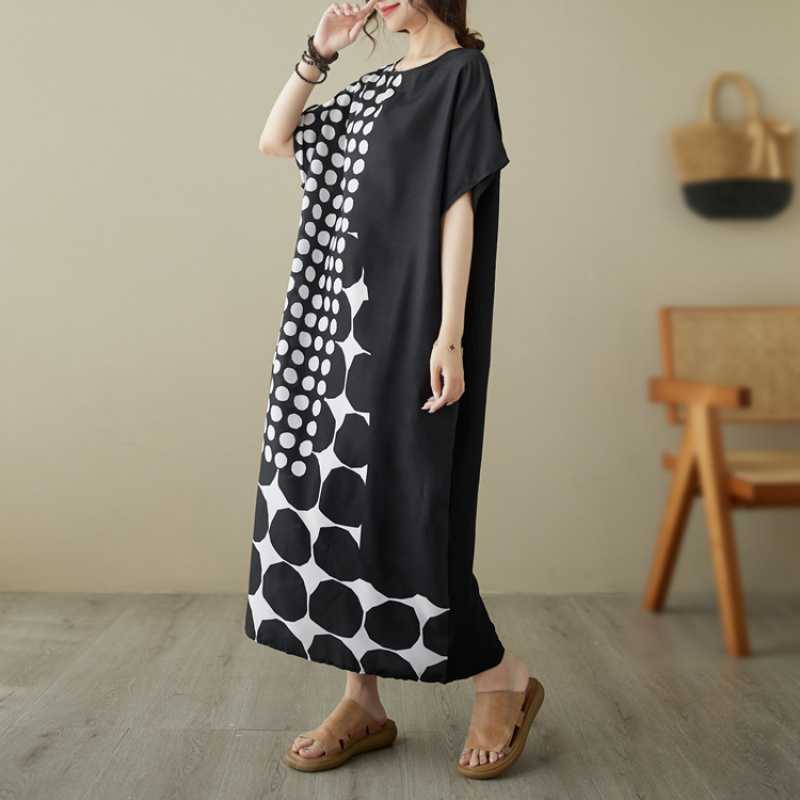 Picture of 2023 Summer New Artistic Size Wave Dot Stitching Printing plus size Short-sleeved Robe dress