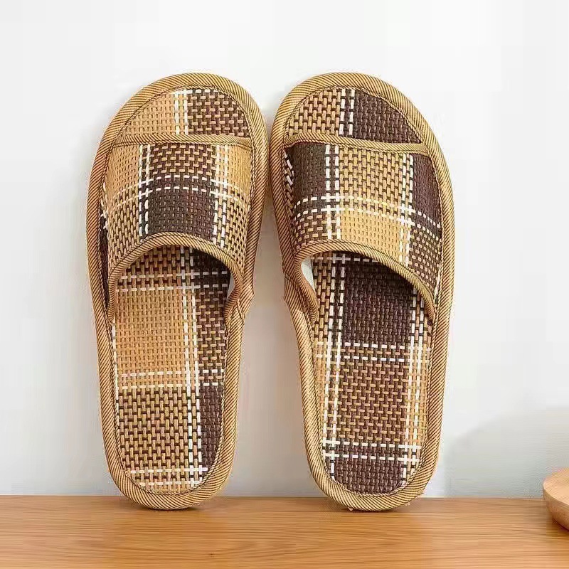 Picture of Natural color bamboo and rattan sandals and slippers rattan sweat-absorbent slippers spring and summer breathable slippers home indoor slippers for men
