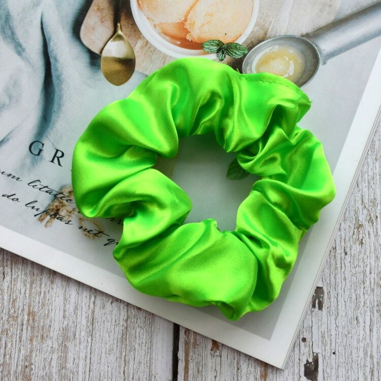 Picture of Cross-Border Amazon Satin Fabric Satin Scrunchie for Women, High-End Bun Hair Tie