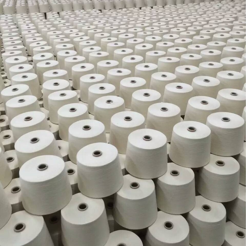 Combed cotton yarn This white yarn acrylic cotton yarn 21 32 40