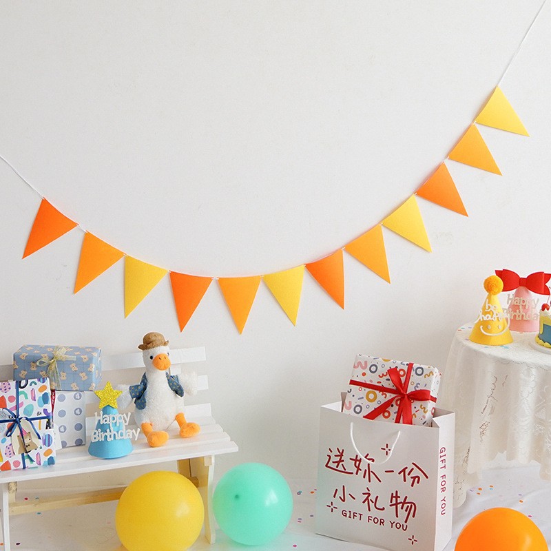 Picture of Christmas Decoration Hanging Flags, Birthday Party Banner Flags, Event Arrangement Hanging Decorations, Non-Woven Fabric Triangle Bunting, Christmas Atmosphere
