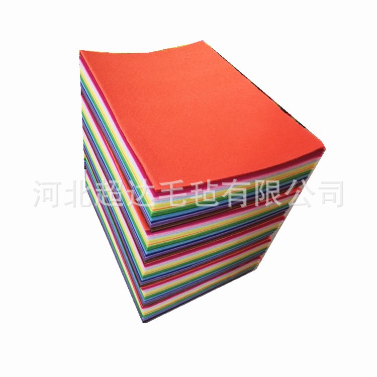 Picture of Non-woven wholesale 1mm non-woven 20 color 40 color kindergarten diy hand-cut colored felt fabric
