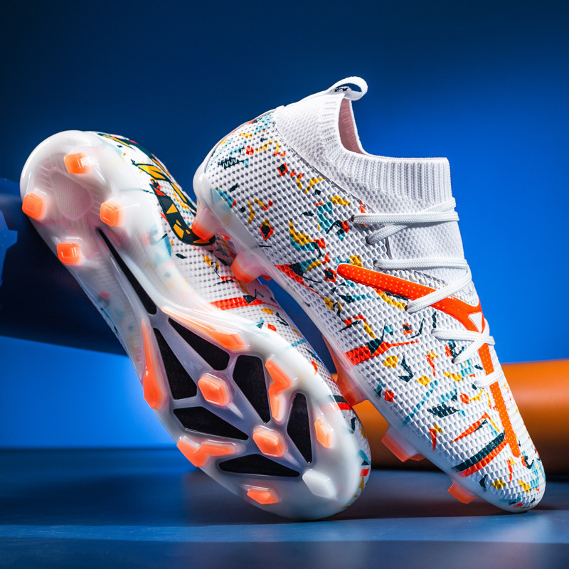 Picture of Cross-border AliExpress Soccer Shoes Student Training Shoes Men's Youth Ping Sports Competition Sneakers
