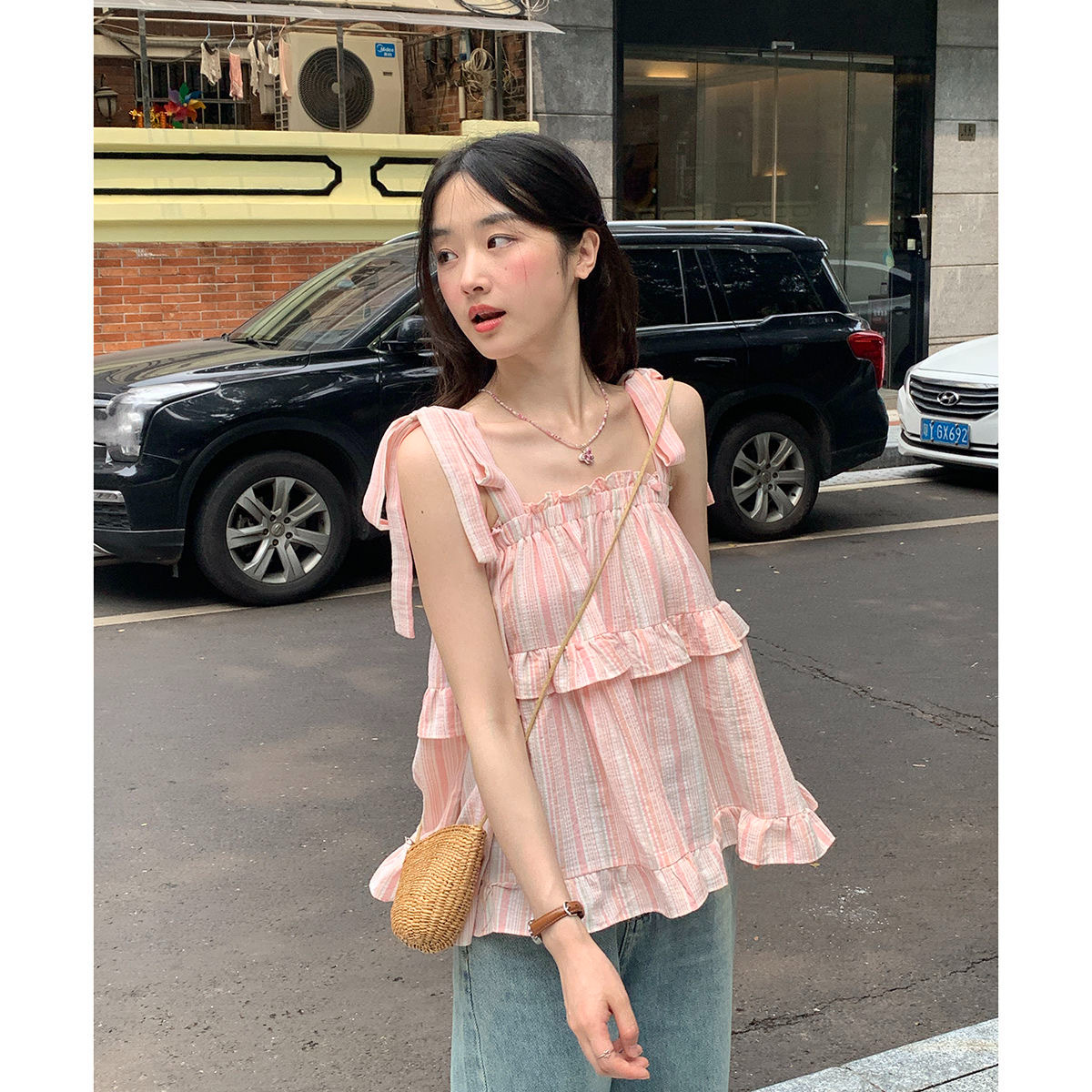 Picture of French Style Hot Girl Striped Lace-up Bow Small Camisole Women's Summer Loose Holiday Style Doll Shirt Top