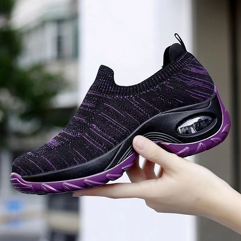 Foreign Trade Large Size Women's Shoes, Outdoor Sports Shoes, Comfortable Soft-Soled Shoes, Fashionable New Fly-Knit Breathable Slip-On Casual Shoes
