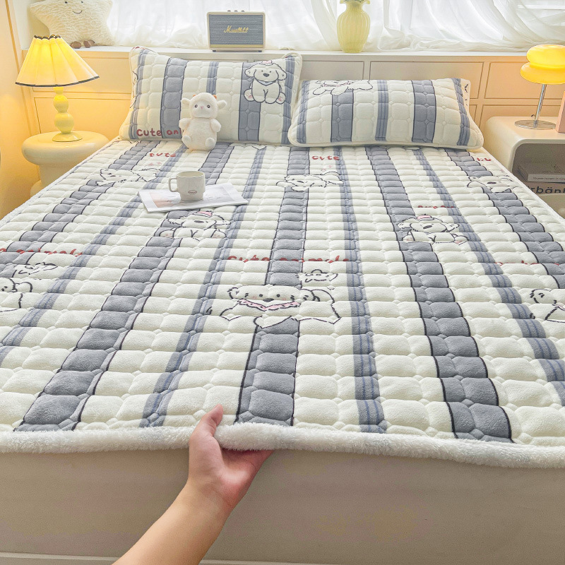 Picture of Milk velvet mattress cushion single student dormitory mattress cushion blanket winter plus velvet mattress double wholesale