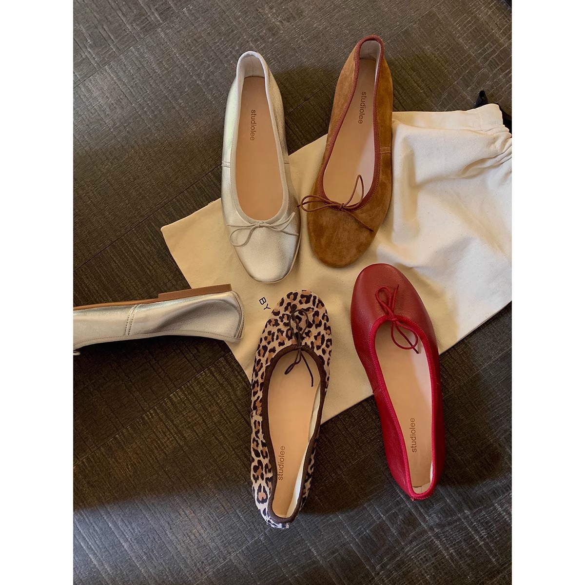 Spot Classic French Versatile Round Toe Shallow Mouth Elegant Bow Small Low Heel Shoes for Women
