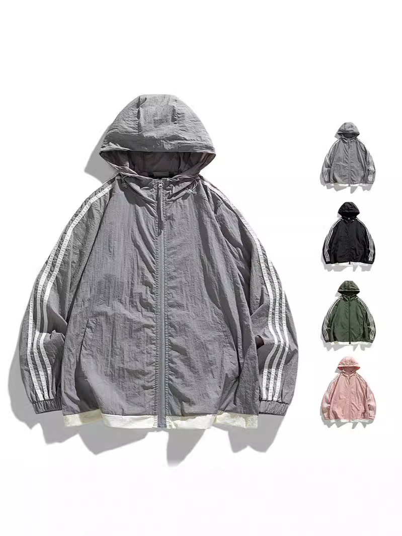 Picture of School Sunscreen Suit Sports Outdoor Summer Breathable Anti-ultraviolet Thin Single Layer Waterproof Windbreaker Charge Sunscreen Suit