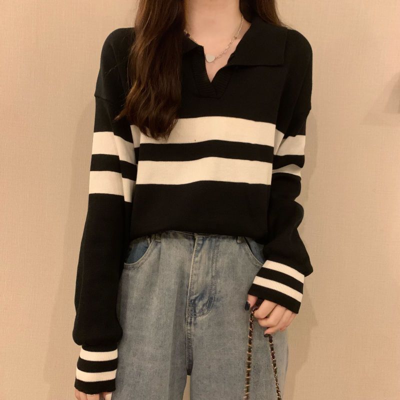 Early autumn retro long sleeve sweater women's 2022 new fashion loose slim V-neck striped top tide
