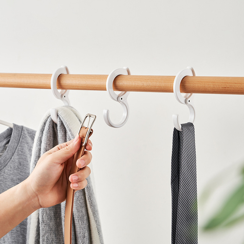 Japanese S-type hook S hook wardrobe coat and hat hanging bag hook dormitory windproof hook round rod hanging hook buckle