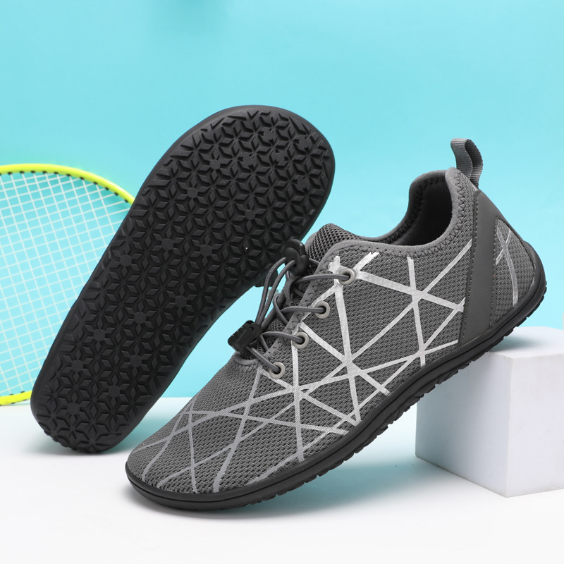 Cross-border new outdoor river tracing shoes, couple yoga fitness shoes, beach swimming wading shoes, hiking and mountaineering five-finger shoes
