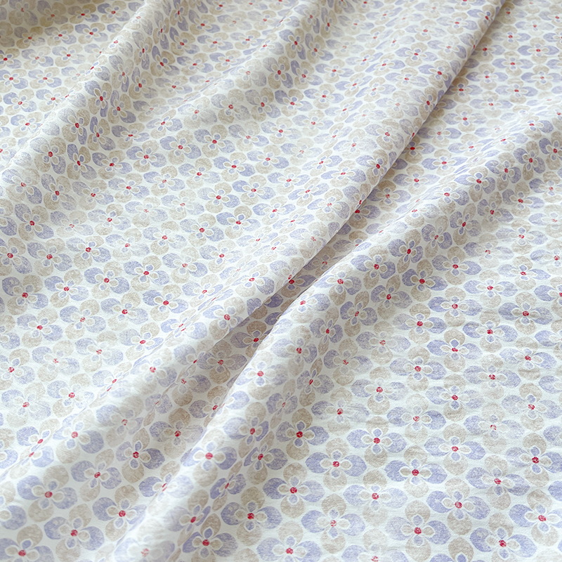 New Chinese-Style Digital Printed Fabric with Small Floral Patterns for Cheongsam Dresses, Tops, and Hanfu Fabric, Brocade Cotton Fabric