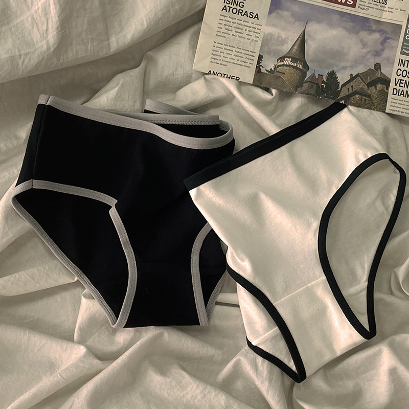 Picture of Sports cool style ins simple girls underwear waist Japanese black and white pure cotton ladies briefs wholesale