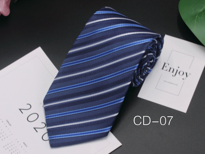 Picture of Manufacturer in stock men's business tie 8cm hand-punched professional formal wear interview striped tie men's Jacquard polyester silk