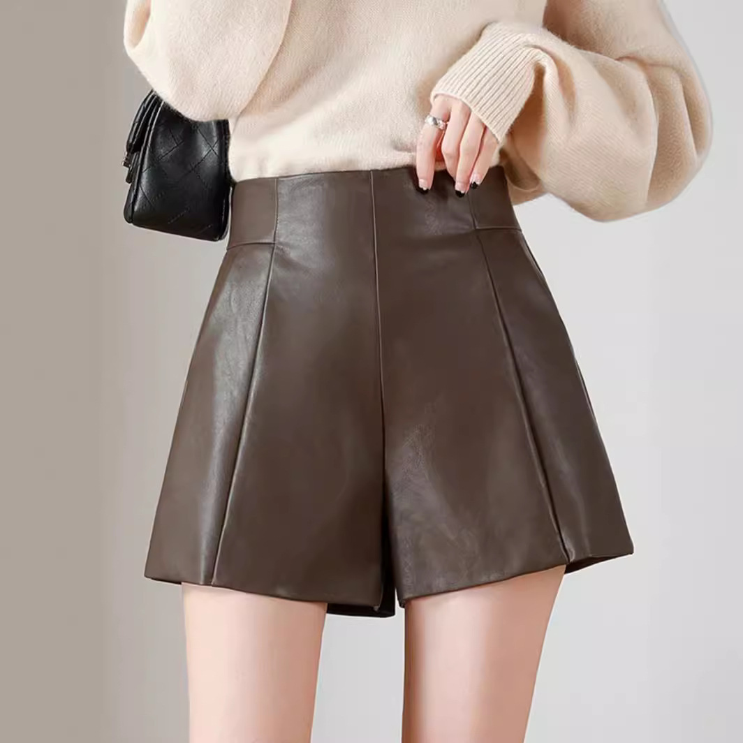 High Waist Leather Shorts Women's 2023 New Arrival Autumn and Winter A- Shaped Slim PU Wide Leg Outer Wear Black Boots Pants for Spring and Autumn