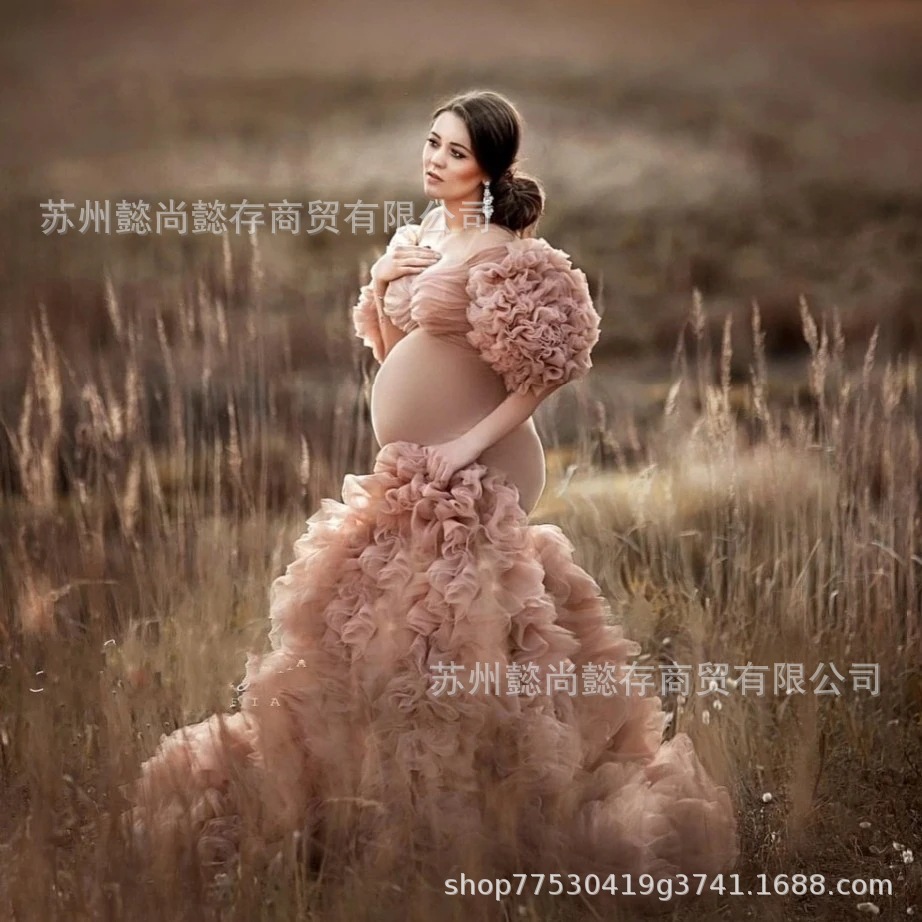 Picture of European and American Plus Size Fashionable Three-Dimensional Pregnant Women's Tail Dress Bathrobe Bridal Morning Robe Photo Studio Long Dress Evening Dress