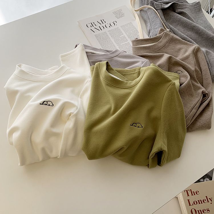 Simple embroidery ~ soft skin-friendly warm velvet sanding padded crew neck bottoming shirt women's autumn and winter foreign style long sleeve T-shirt