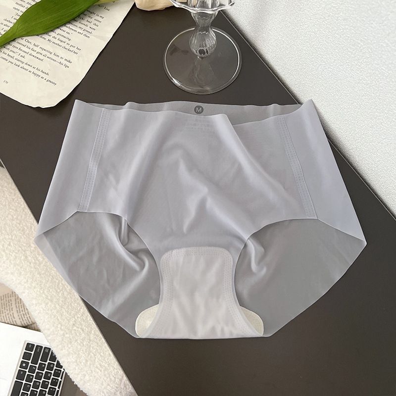 Picture of Underwear Ice Silk Women's Silky Anti-bacterial Traceless Pure Wind Ultra-thin Women's Underwear Antibacterial Mask Underwear Female Students