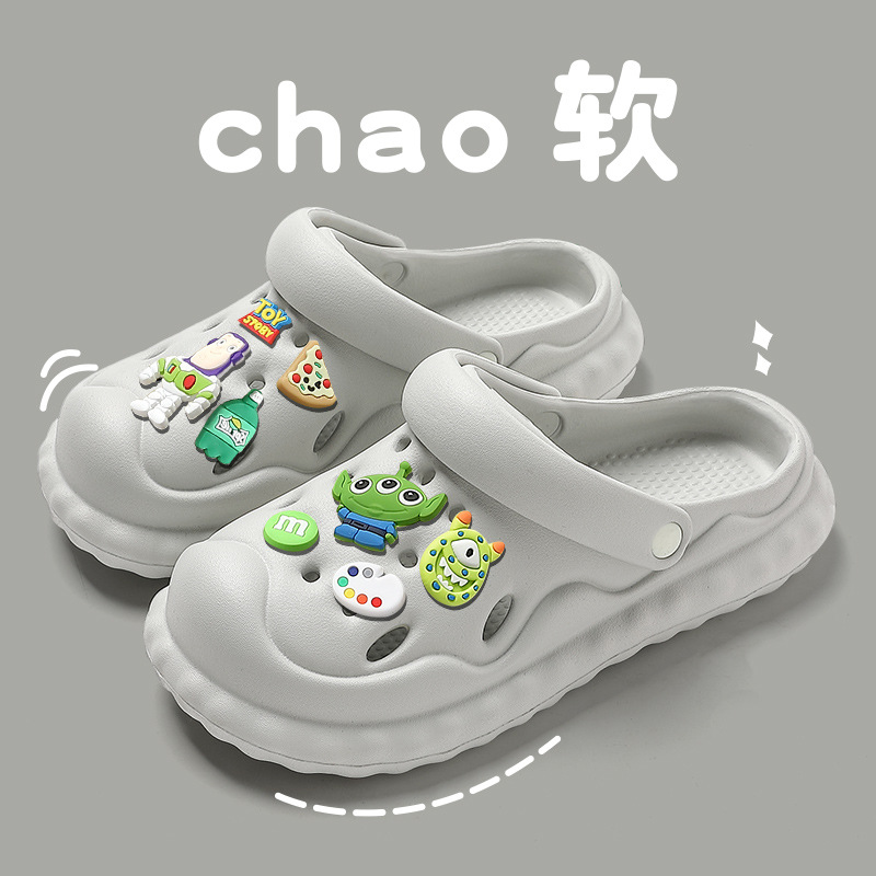 Picture of New Croc Shoes Women's 2025 Summer Outerwear Thick-Soled Internet Celebrity Beach Shit-Feeling Baotou Half Sandals Women's Summer