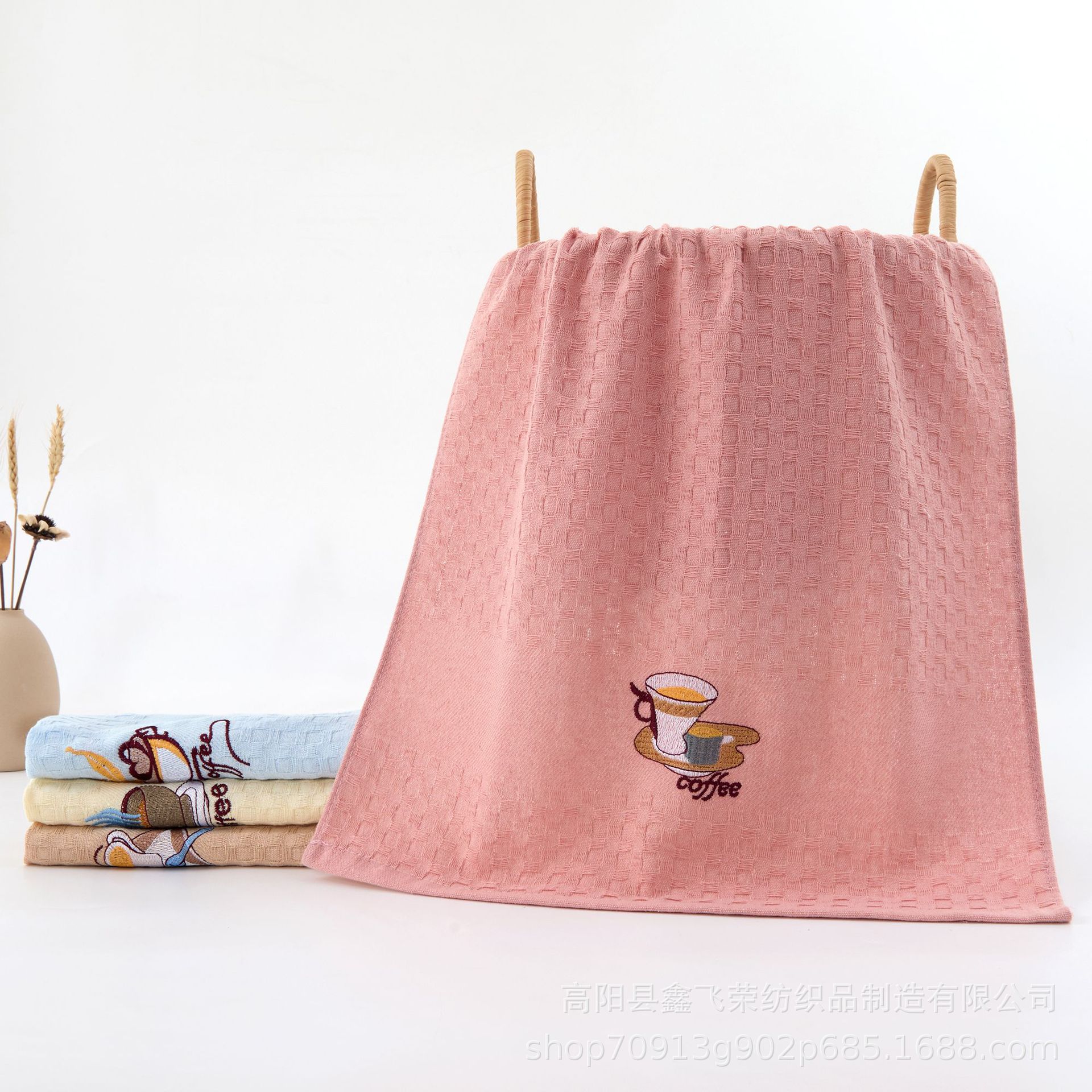 Picture of Cross-border supply waffle embroidered household kitchen cleaning cloth absorbent not easy to shed hair scouring cloth manufacturers wholesale