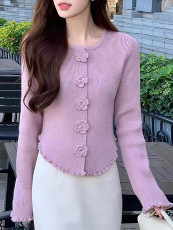 Autumn and winter 2024 Korean version of three-dimensional flower buttons irregular hem design sense of wooden ear long sleeve sweater clothes