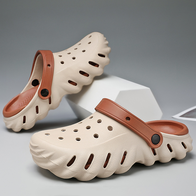2024 Summer Couple's Shoes with a Sense of Stomping Dung EVA Wear-resistant Outer Wear Women's Sandals and Slippers Fashionable Beach Shoes for Men